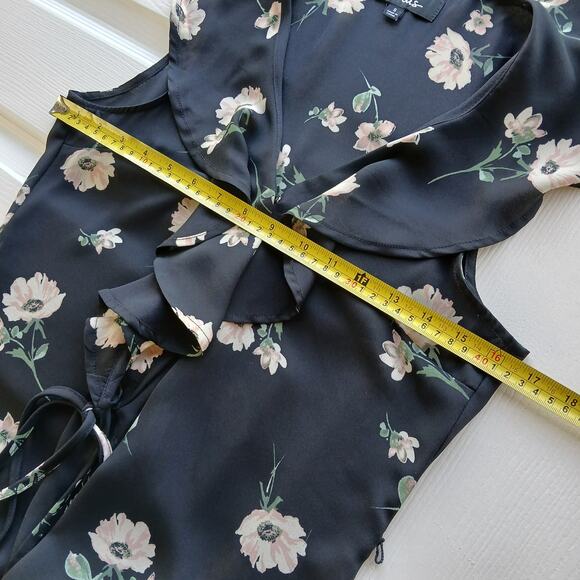 Lulus Build Me Up Buttercup Black Floral Print Wrap Top Sm sheer ruffled collar - Picture 7 of 14